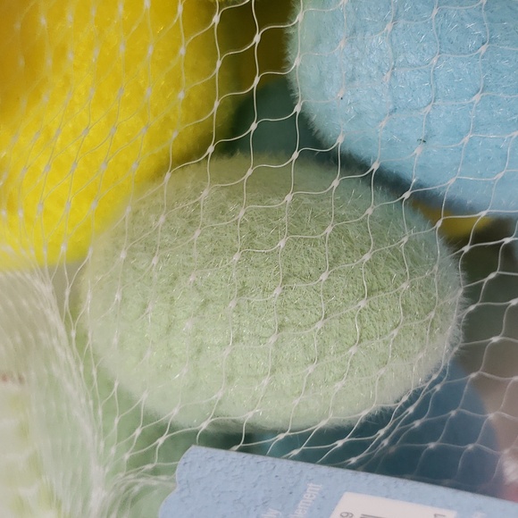 NWT Easter Pom Pom Garland and Decorative Eggs - Picture 6 of 9